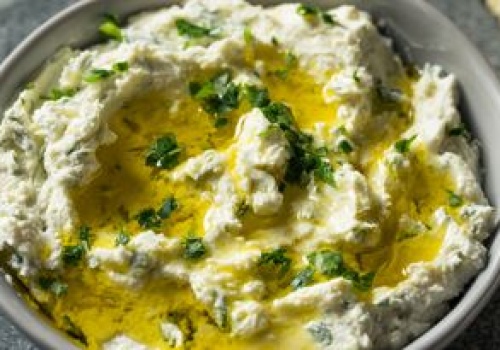 Biorę 3 składniki, a po chwili mam jedwabistą pastę. Sprawdzi się idealnie na śniadanie i na grilla