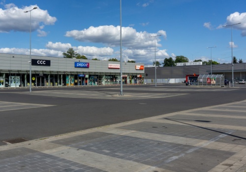 Tak zmienia się handel w Polsce. Oni wygrywają, ale są też przegrani