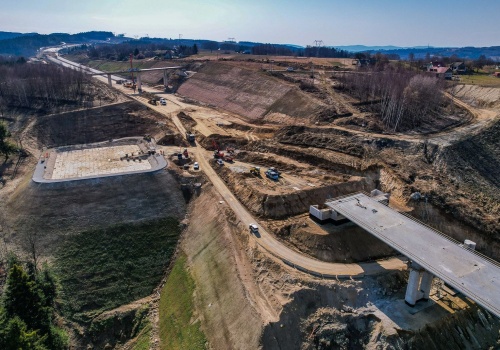 S19 Babica – Jawornik: inżynieryjny majstersztyk na zboczu osuwiska