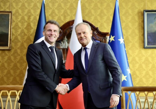 Prezydent Emmanuel Macron w Gdańsku. Rozmowy z Tuskiem ws. odstraszania nuklearnego. Nawrocki bez zaproszenia