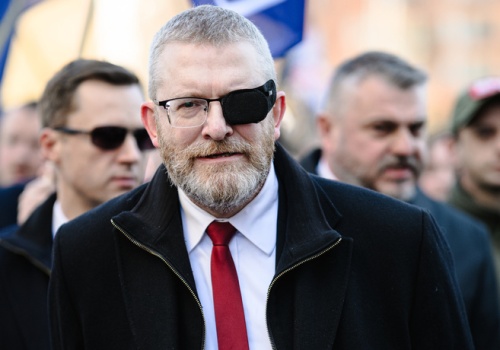 Grzegorz Braun może zostać zatrzymany? Jest wniosek do szefowej europarlamentu – szokujący powód!