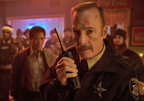 Kopanie tyłków jak skecz komediowy. Bob Odenkirk zdradza sekrety ekranowego łomotu w kinie akcji