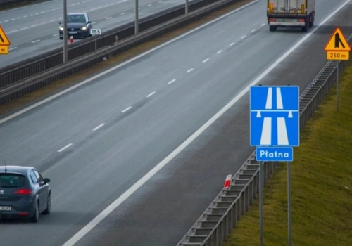 Rozkopią A2 między Łodzią a Warszawą. Koparki grzeją silniki