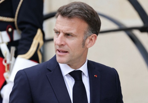 Emmanuel Macron już w Polsce. Do Katowic przybędzie z interesem, Polacy zyskają na tym podwójnie