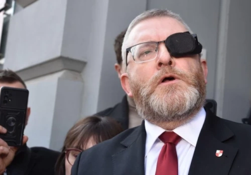 Wrocławska prokuratura chce zatrzymania Grzegorza Brauna