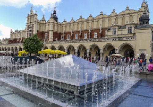 Nowa fontanna na krakowskim rynku ma nawiązywać do charakteru miejsca