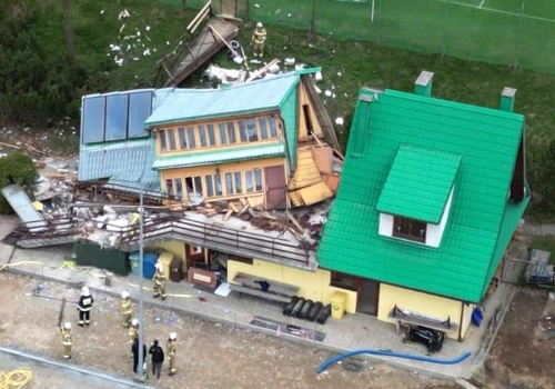 Wybuch w szatni klubu sportowego w Małopolsce. Zdjęcia szokują