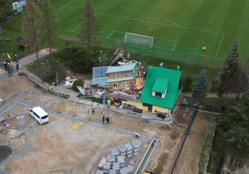 Wybuch gazu. Zawaliła się część budynku klubu sportowego, jedna osoba ranna