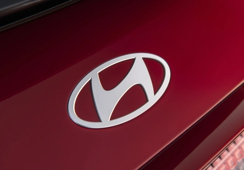 Nowy Hyundai wyciekł do sieci. Ma ławkę dla krasnoludków