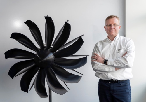 To od ich produktu zależy, czy LOT poleci. Teraz będą też kluczowi dla polskiego wojska