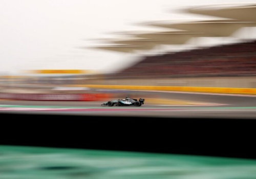 F1 zmienia przepisy od Miami. Korekty energii, startów i jazdy w deszczu