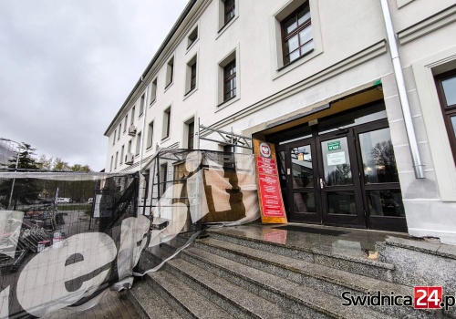 Potrzeba dodatkowych dwóch milionów na modernizację gmachu magistratu oraz siedziby USC