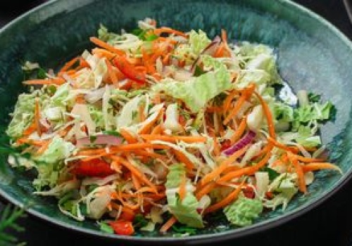 Zrobiłam surówkę z kapusty pekińskiej po chińsku. Lepsza niż z azjatyckiej restauracji