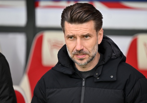 Cracovia zmienia trenera. Bartosz Grzelak zastąpi Lukę Elsnera – jest już w Krakowie