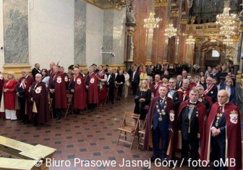 Rycerze, którzy wykupują ludzi z niewoli – niezwykła pielgrzymka na Jasnej Górze