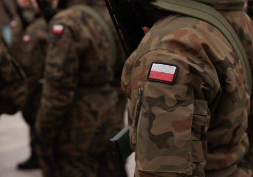 Policja doprowadza tych, którzy nie stawiają się przed komisjami wojskowymi