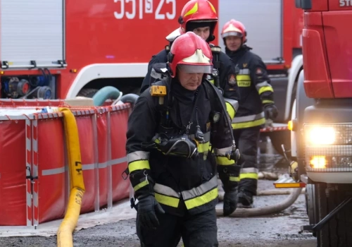Wielki pożar pod Warszawą. W akcji 250 strażaków