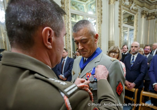 W Dniu Przyjaźni Polsko-Francuskiej gen. Thierry Burkhard otrzymał Krzyż Komandorski Orderu Zasługi RP
