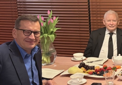 Kaczyński i Morawiecki milczą po spotkaniu. Wygadał się tylko trzeci gość
