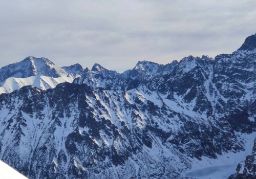 Śnieg nie odpuszcza w Tatrach. Temperatura sięgnęła -8 stopni