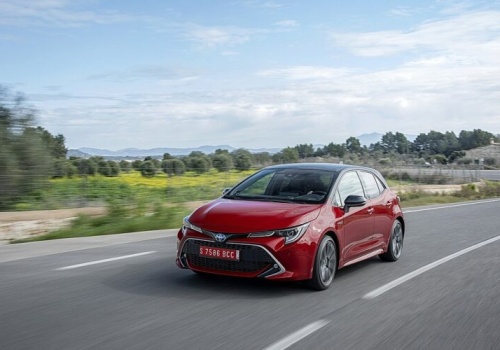 Używane Toyoty Corolla i Auris trzymają poziom, ale hamulce i światła psują legendarną trwałość