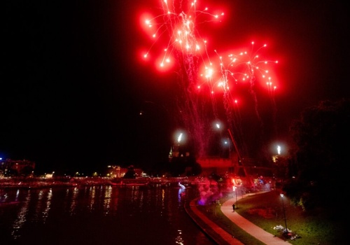 Wielkie Smocze Widowisko w Krakowie: nowa lokalizacja i brak fajerwerków