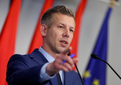 Magyar zaprosił Netanjahu na Węgry, ale chce jego aresztowania. 