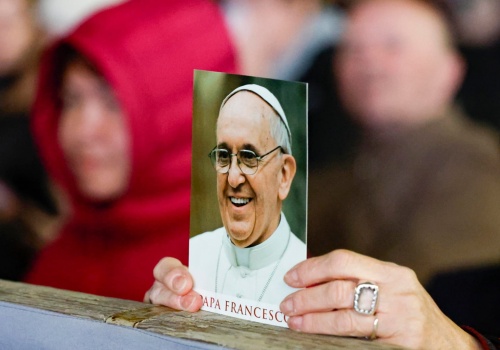 „Todos, todos, todos!” – film w pierwszą rocznicę śmierci papieża Franciszka