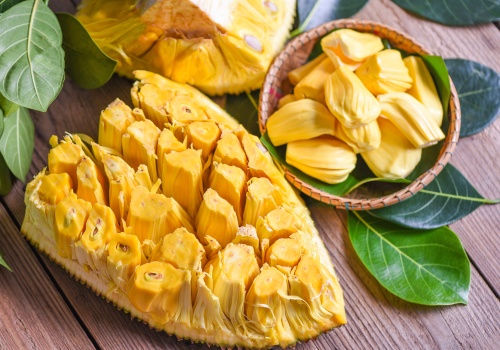 Chlebowiec (jackfruit) – co to za owoc, jakie ma właściwości i zastosowanie?