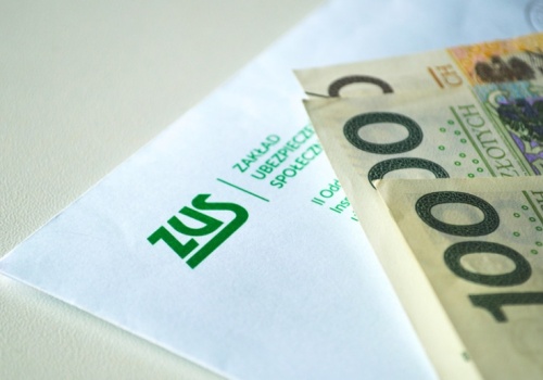 ZUS rozsyła pisma do emerytów. W listach są ważne decyzje