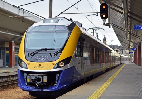 Nowa linia kolejowa połączy miasta. Za to dwie ślepe nitki do likwidacji