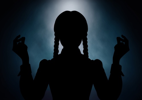 Środa: Sezon 3 pokazany na pierwszym zdjęciu