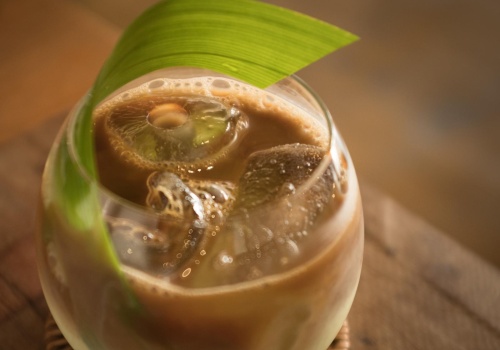 Pandan – „azjatycka wanilia”, która uwodzi kolorem i smakiem. Dlaczego świat właśnie oszalał na jego punkcie?