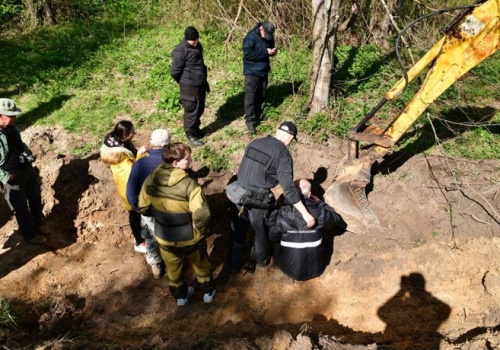 IPN: w Woli Ostrowieckiej na Wołyniu odnaleziono szczątki ofiar mordu na Polakach
