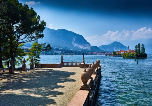 Jezioro Maggiore na wakacje 🇮🇹☀️ Wyjazd do Włoch w pełnym pakiecie  (✈️+ 🏨 + 🚗) za 940 PLN