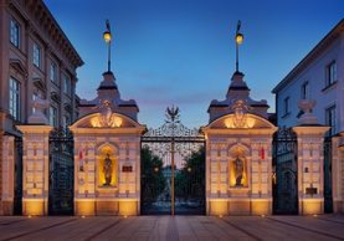 200 tys. plików w darknecie. Wyciek z Uniwersytetu Warszawskiego niepokoi