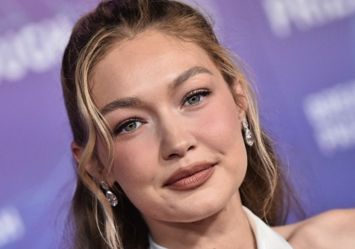 Gigi Hadid w hollywoodzkiej kreacji. Prawdziwa ikona