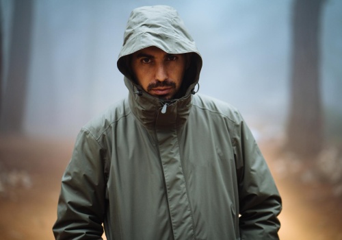 Pije, robi awantury, kupił motor i jeździ jak szalony? To może być męska depresja – nawet jeśli nie przyznał, że mu smutno