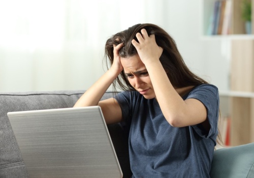 Policja ostrzega przed częstymi oszustwami. Uważaj zwłaszcza przed majówką