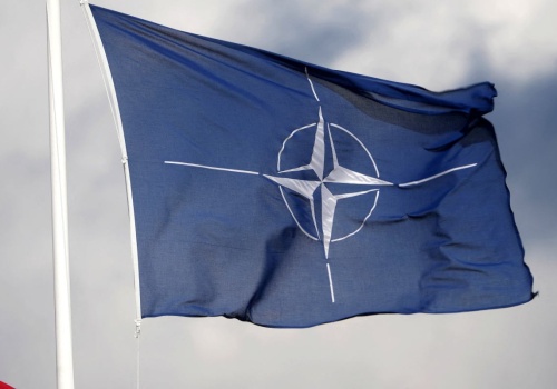 Statek kojarzony z flotą cieni manewrował przy radarze NATO. 