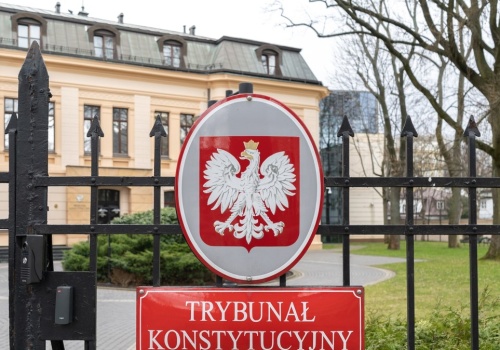 Nowy sondaż. Ponad połowa Polaków zgodna ws. TK