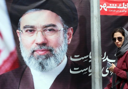 Modżtaba Chamenei uciekł z Iranu? 