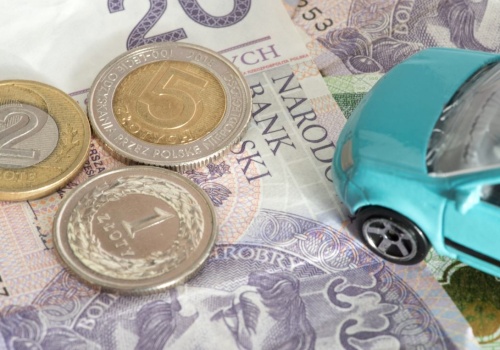 Automatyczne kary za brak OC pod lupą. Kierowcy zyskali ważne prawo, sąd otwiera nową drogę