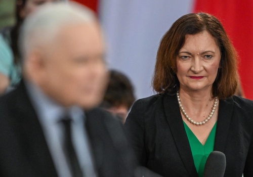 Prokuratura ma dowody ws. nielegalnego finansowania kampanii PiS. Wiemy, co zeznali świadkowie