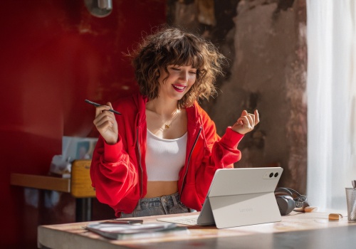 Tablet jako element stylu życia. Jak pokolenie Z redefiniuje relację z technologią