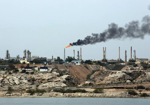 Szok na rynku energii. UE podała koszty wojny USA i Izraela z Iranem