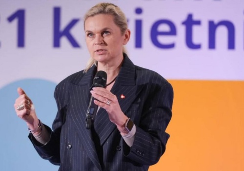 MEN pokazało podręcznik do edukacji zdrowotnej. Zajrzałam do środka i wiem, co wywołało burzę