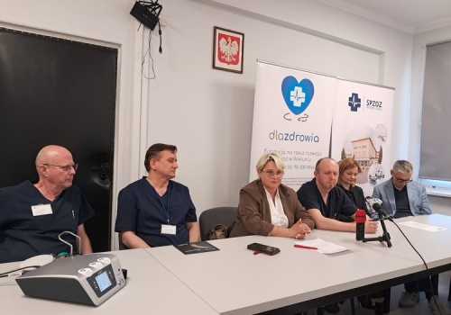 Nowoczesny sprzęt dla wieluńskiego szpitala. Fundacja „Dla zdrowia” znów wsparła placówkę