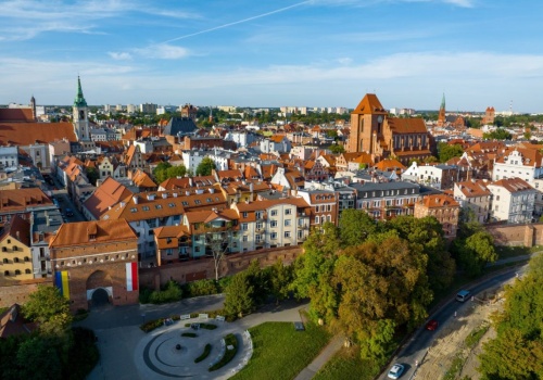 Polskie miasto zyskuje w oczach turystów. Odwiedź, zanim opanują je tłumy