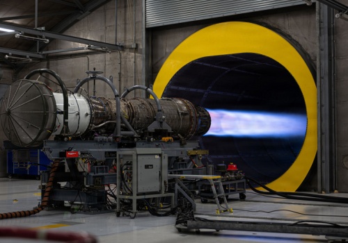 Gigant lotniczy z USA rozbuduje fabrykę w Polsce. Inwestycja ogłoszona na EEC 2026